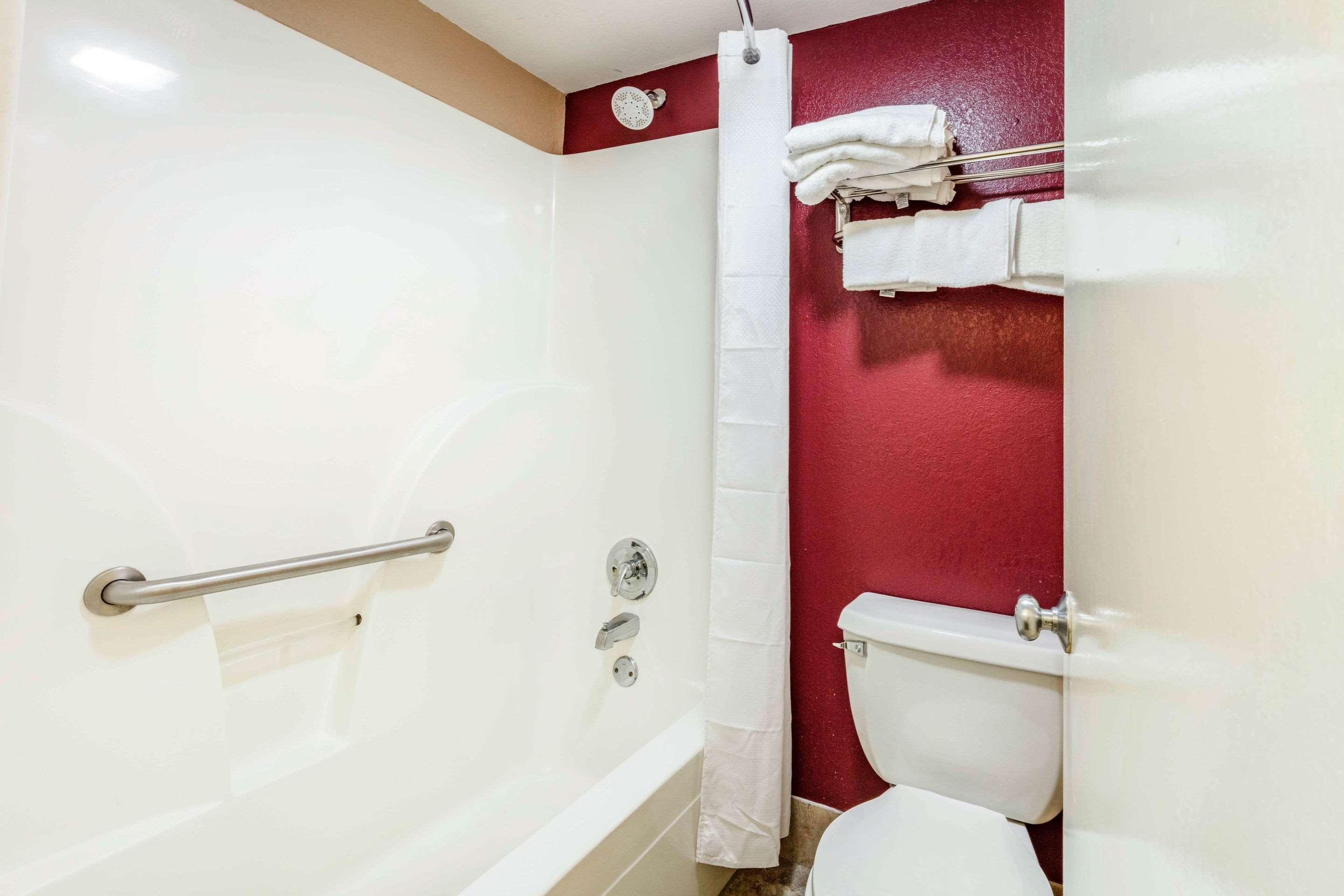 Rodeway Inn Prattville I-65 Exteriör bild