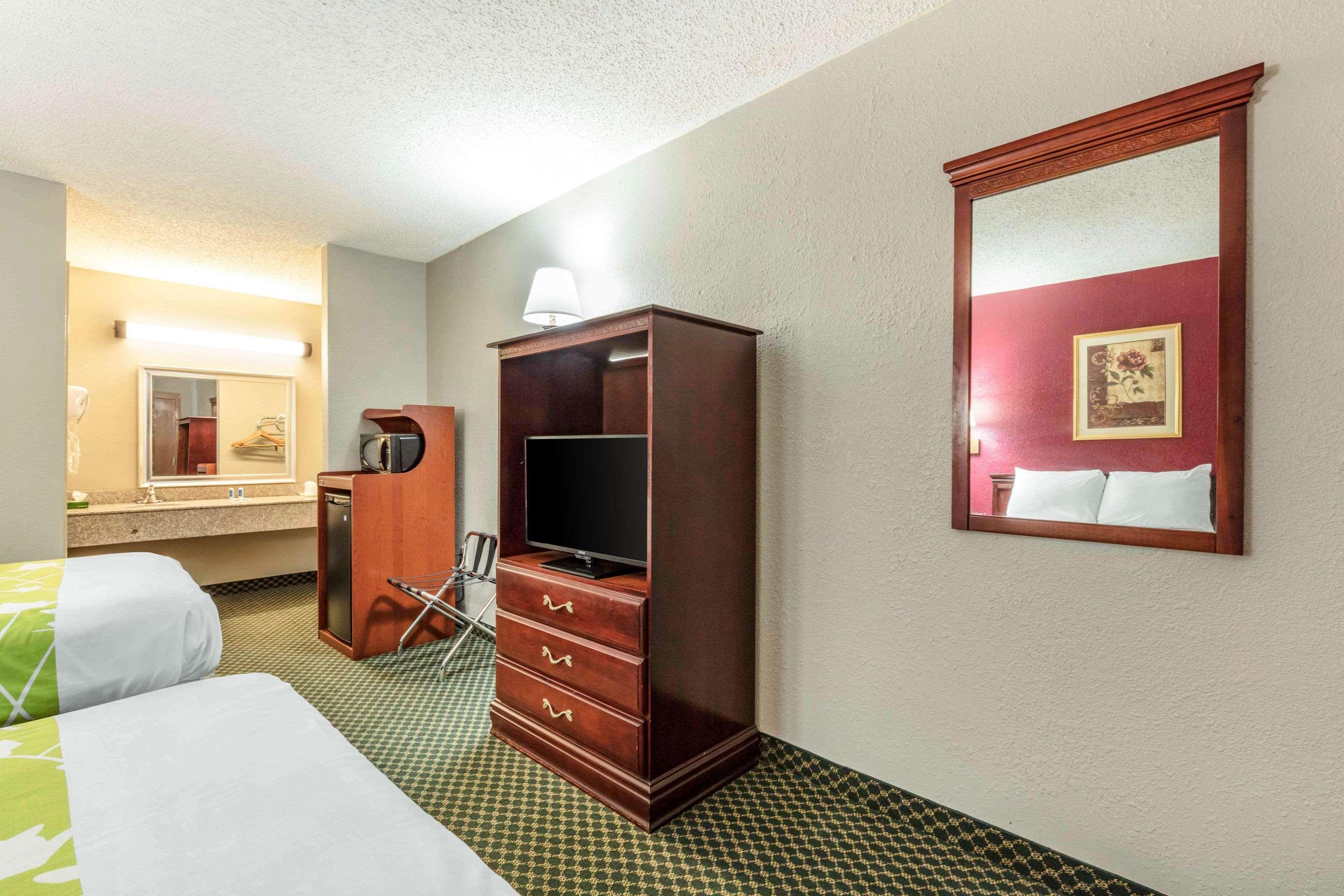 Rodeway Inn Prattville I-65 Exteriör bild