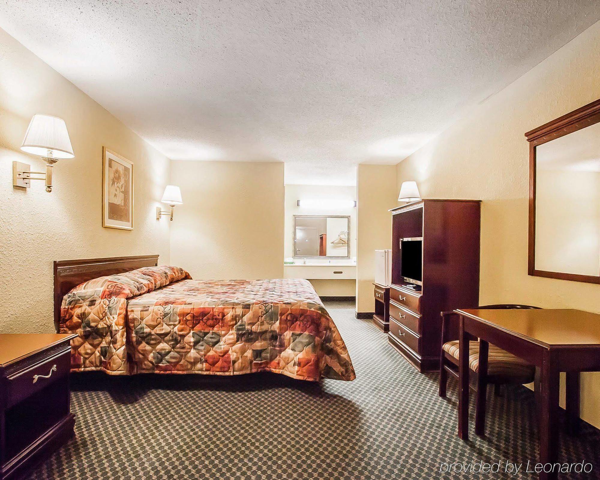 Rodeway Inn Prattville I-65 Exteriör bild